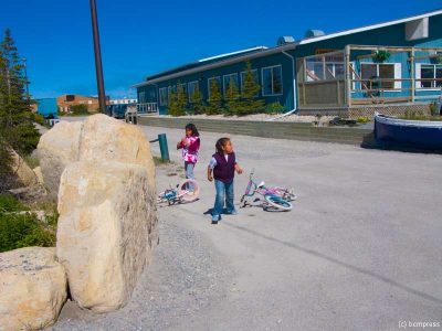 kids-in-churchill.jpg