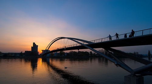 Dreiländerbrücke im Abendlicht