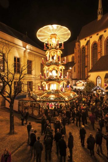 Die Weihnachtspyramide Foto: Basel Tourismus 